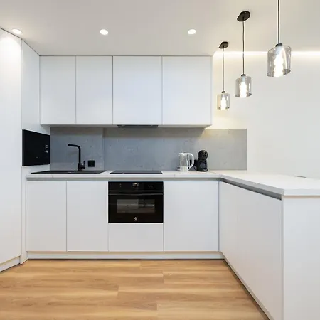 And Apartment, 100mts From The *