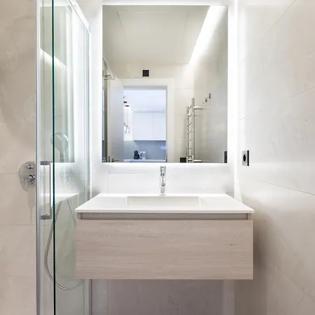 And Apartment, 100mts From The